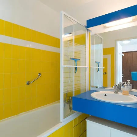 1 Bedroom Apartment For 6 דירה אגדה