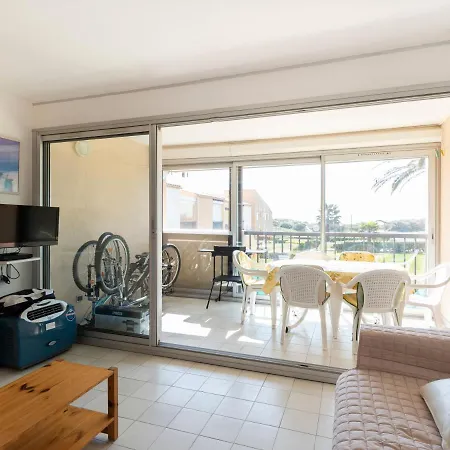 דירה 1 Bedroom Apartment For 6